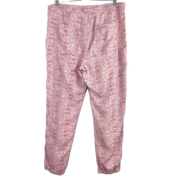 ANTHROPOLOGIE Orana Monogram Lounge Joggers Pants Cherry Blossom Pink Size L - Picture 4 of 10